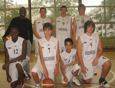 U16